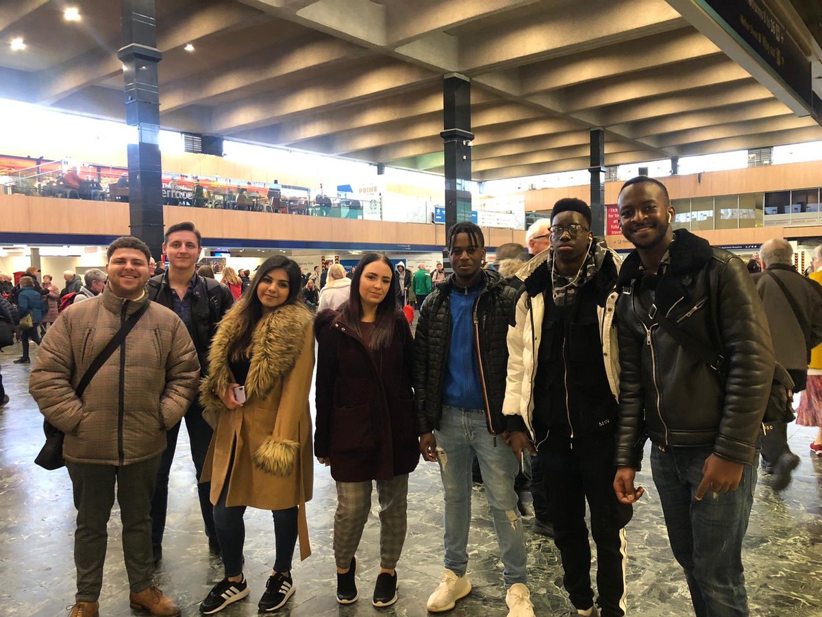 Our next stop <a href="/LivityUK/">Livity</a> .. #VentureCrawl #london - discussing the important of marketing and social trends amongst young people.