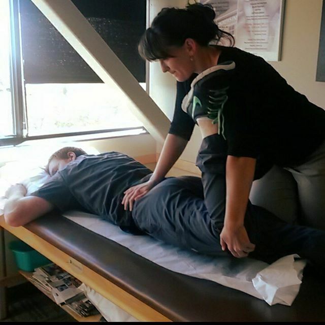 EMGUtah13's tweet photo. Its Day 11 of #NATM2020 and today we’re talking about the areas of #Impact that Athletic Trainers have on Healthcare.
.
Evaluation and Diagnosis of Injuries: #AthleticTrainers gain extensive training in evaluation and assessment of injuries.  Our evaluat… https://t.co/sErNMx0ygn https://t.co/TEsArGyRs8
