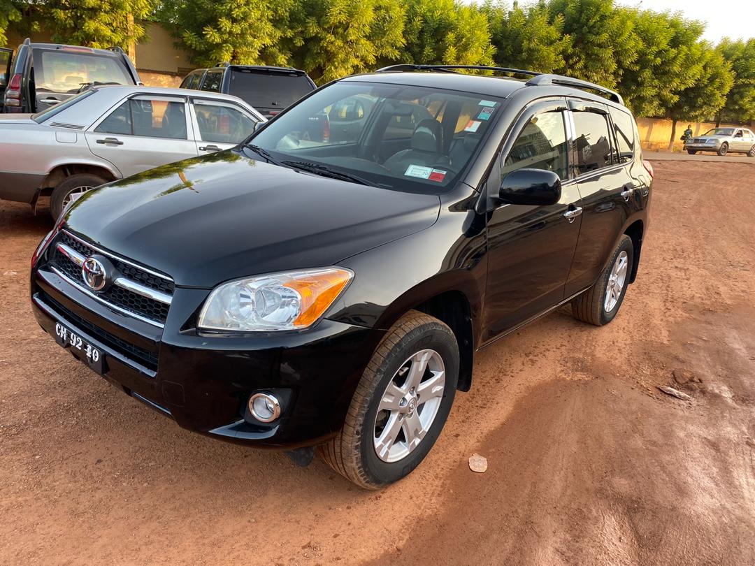 center_mali's tweet photo. RAV4 2010 À VENDRE.

FULL OPTION.
TOUT FINI.

PRIX : 8 500 000F

TÉLÉPHONE :
+223 71696916
+223 64111163
+223 77521451

#MALICENTER #ivan #rav4 #toyota
#vehicule #Malik #mali https://t.co/7BRltFMoc3