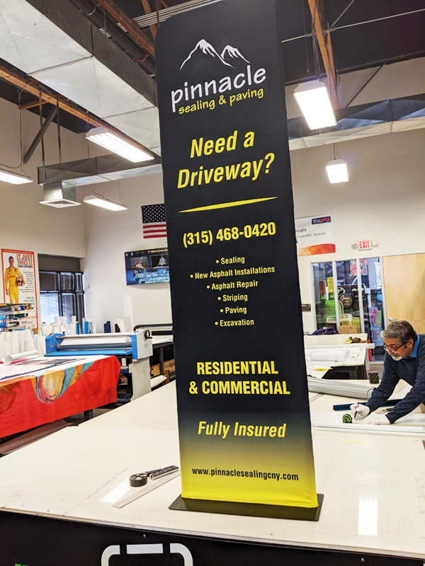 windigosigns's tweet photo. Here's an excellent way to drive expose your way with an EZ tube pillow cover sign. It stands at 90" tall and 24" width. If this option is for you then you'll be glad to know that this is super easy to assemble, light weight and compact for travel. #EZtubesign #indoordisplay https://t.co/bRZQQxew4X