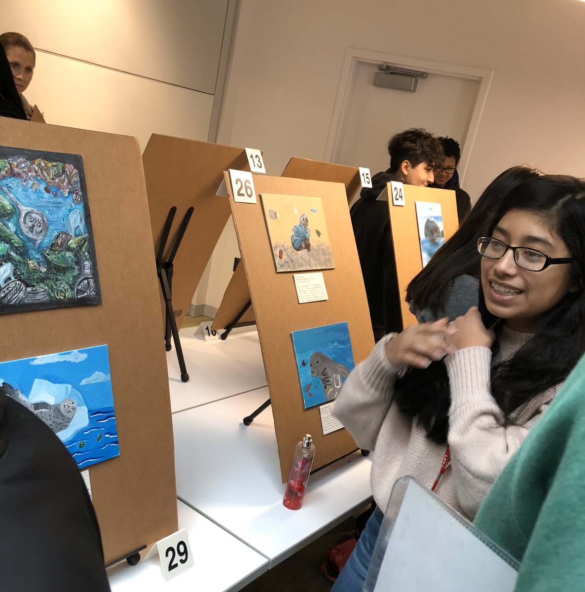 Csilla Kosa tweet media