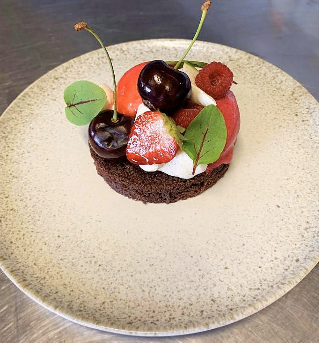 Playing around with our desserts this afternoon 🧁 😍

#food #dessert #delicious #coriandergroup #catering #events #sweet #foodies #manchester #chefs #eventplanner #weddingplanner #eventmanagement #party #chocolate #cuisine #partyplanner #cheshire #foodinstagram #love #eventprof