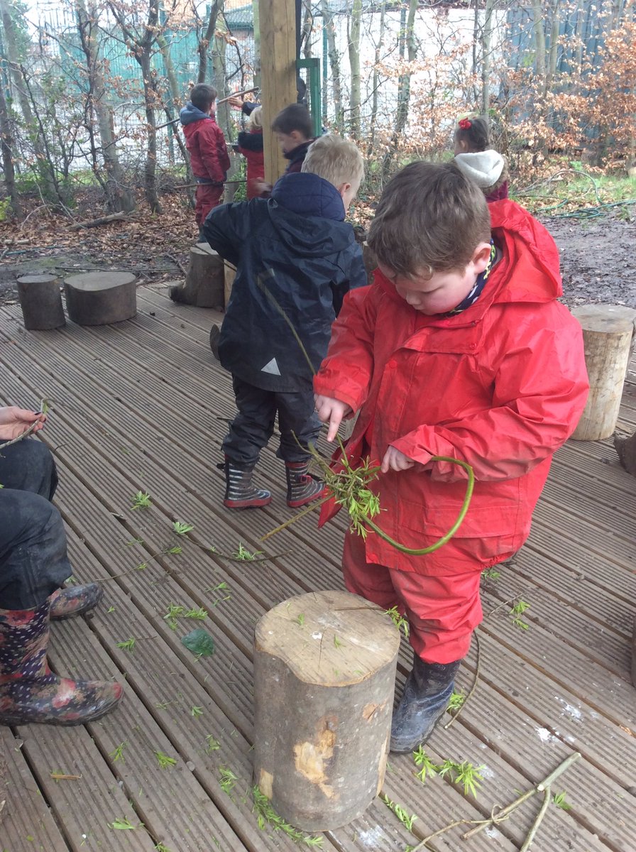 AshKnotty's tweet photo. A lovely morning at Forest School today. The children enjoyed bending and weaving willow to make some fishy friends.
#ForestSchoolFun
#GrossMotor
#FineMotor
#ChattingTogether https://t.co/WypPD4P97P