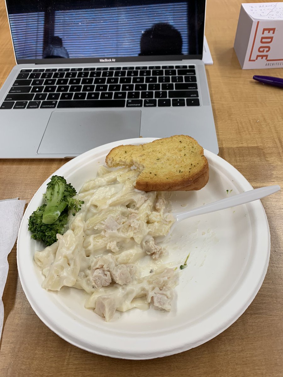 cbrownmwcsd's tweet photo. I try to eat school lunch as many days as I can. The meals are always great, but I think this chicken alfredo is my favorite so far! #foodservicerocks https://t.co/SQBRQKsPu9