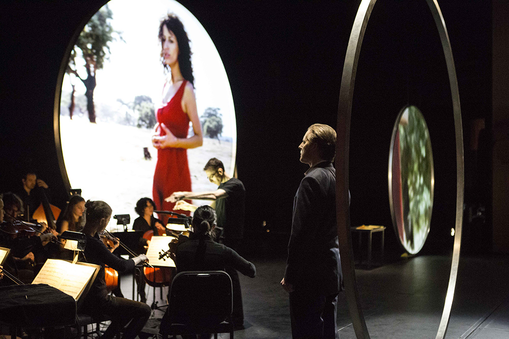 Ldn_Sinfonietta's tweet photo. Applications are open for Writing the Future, an opportunity to create a new work for London Sinfonietta musicians and build a working relationships with the ensemble 🎶

Find out more, and help us get the word out to anyone that may be interested!

https://t.co/ICeRMoVu4R https://t.co/oSpqGsaZvo