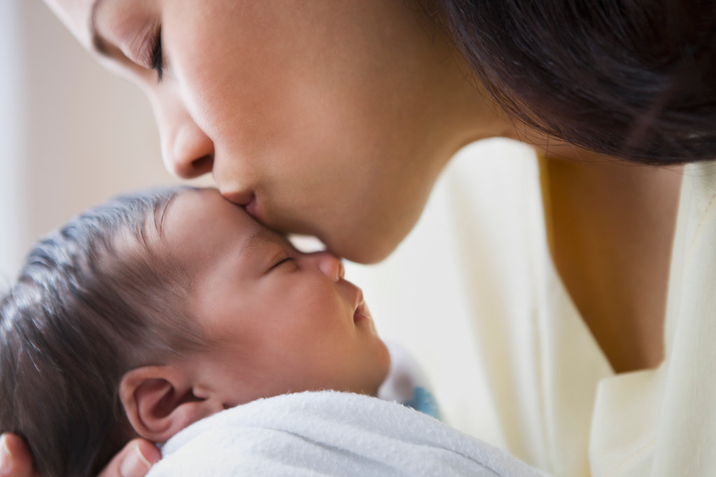 willandivey's tweet photo. Study: There’s no such thing as holding your baby too much 
#willandivey

https://t.co/dzUCMaT3rC https://t.co/eQnR5E4Nzi