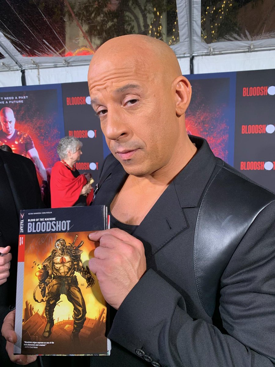 I appreciate seeing movie actors promote the comic books their films are based on.