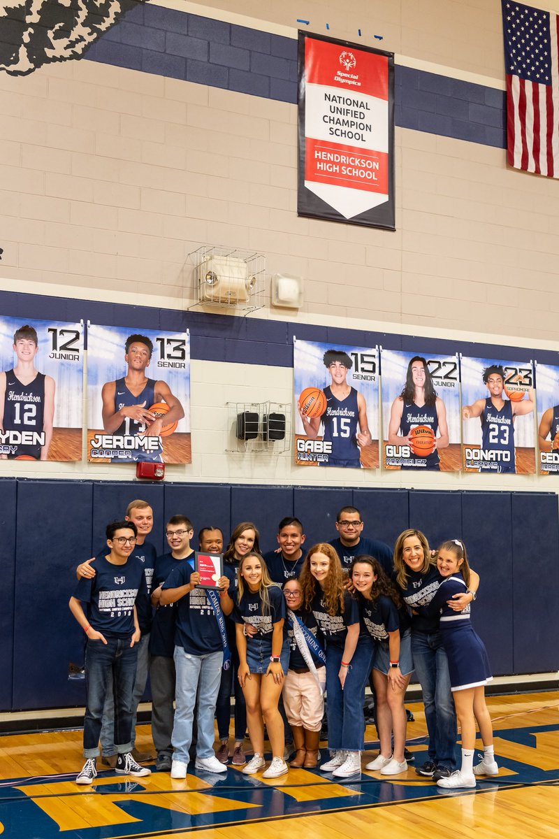 ChiefRobledo's tweet photo. Central Texas Blue Family comes together to support @HawkNationHHS as they are named National Unified Champion School. TX leading the way supporting inclusion in our schools. @CoachAmy22 https://t.co/YBNaraSiVM