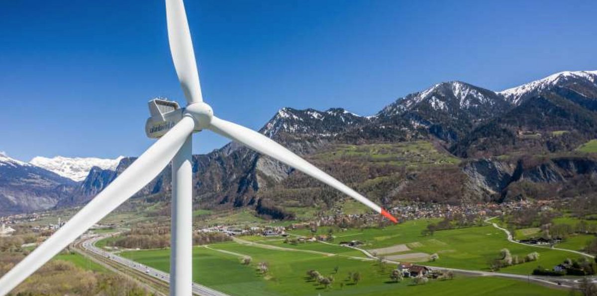 unifr's tweet image. Die Welt sieht sich je länger je mehr mit neuen Umweltherausforderungen konfrontiert. Ein neues #Masterprogramm der #Unifr qualifiziert junge Menschen für die weiterführende Forschung. Die Berufsmöglichkeiten sind dabei vielfältig: unifr.ch/news/de/22980

#FRhappy #Umwelt #Klima