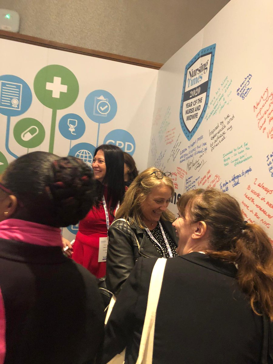 NursingTimes's tweet photo. Nursing leaders are stopping by to sign our #YearoftheNurseandMidwife #NurseInspo wall at the #CNOsummit to let us know what Inspired them to become nurses. Including  @CNOEngland @Susiecassin @AnnGregoryRN @nursehelenc and more. #teamCNO https://t.co/HSAvtC72H5