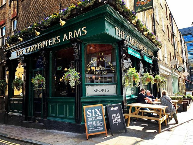 The sun is shining, the temperature is getting higher! 🌡It means only one thing.. Spring is coming!!! ☀️ Come down on this lovely day and enjoy the sunshine with a pint on our benches outside! 🍻 See you later! 😉 ift.tt/3aOdBTI