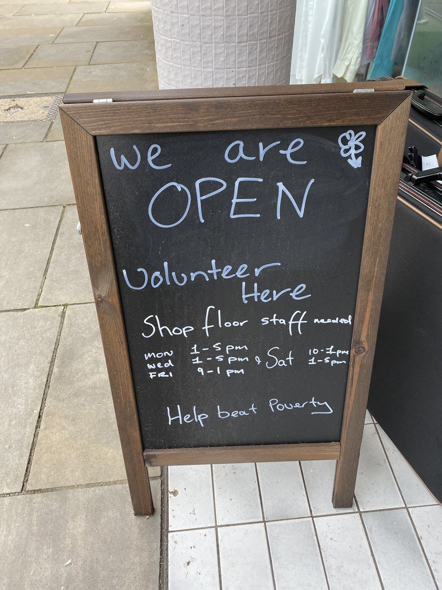 Looking for something worth watching while for your spare time? Then why not volunteer for us. 
#volunteer #goodcause #oxfam