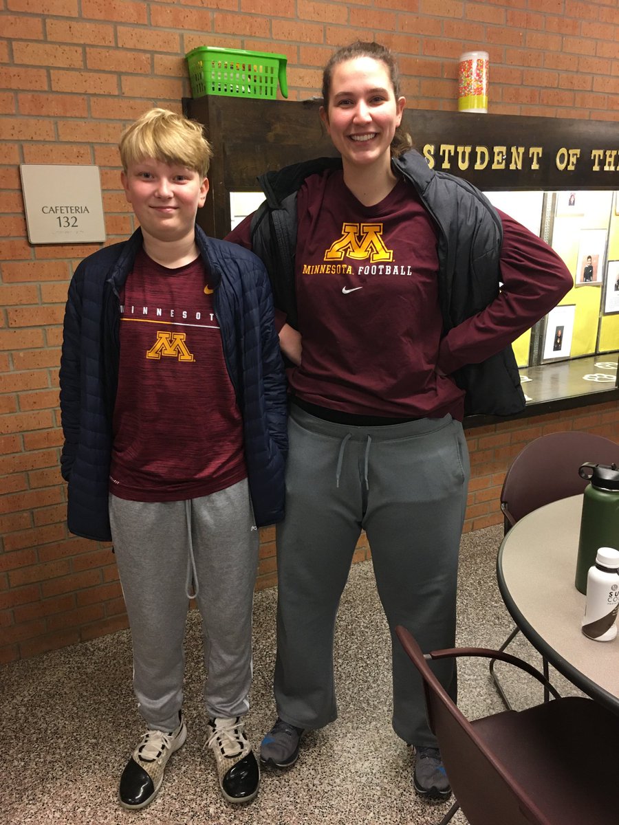 One91CommEdPK's tweet photo. When you show up for a morning at PK and you and your favorite staff are dressed alike!  Wait, was that planned?!?!  ⁦@191CommunityEd⁩ ⁦@ISD191⁩ ⁦@MrBellmont⁩ ⁦@MsHandahl⁩ https://t.co/DQlJgloUZL
