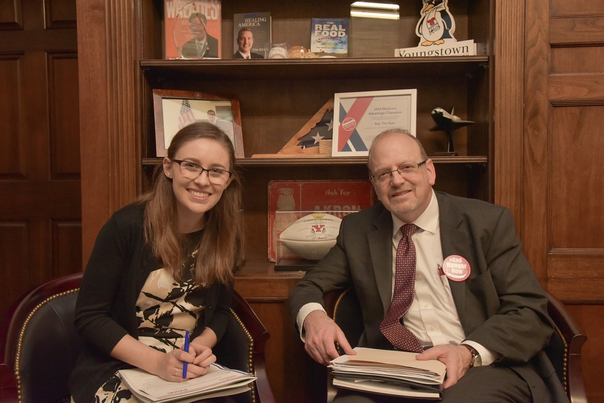 CHAOhio's tweet photo. @CHAOHio at @fractweets & @FeedingAmerica
#HungerPC20 #lobby day. Thank you to Crystal from @fractweets for joining us during our meetings with @RepMarciafudge @RepDaveJoyce @RepSteveStivers @TimRyan. Working to improve #FoodAccess for #children.
#HungerPC20 #IFedAChildToday https://t.co/WWBxfs0CSy