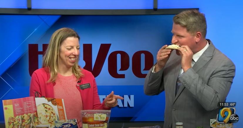 It’s #WellnessWednesday and we are offering healthy tips for incorporating seafood into your children's meals from Dietitian Christy! View full KCRG segment here > ms.spr.ly/6018Tbh14