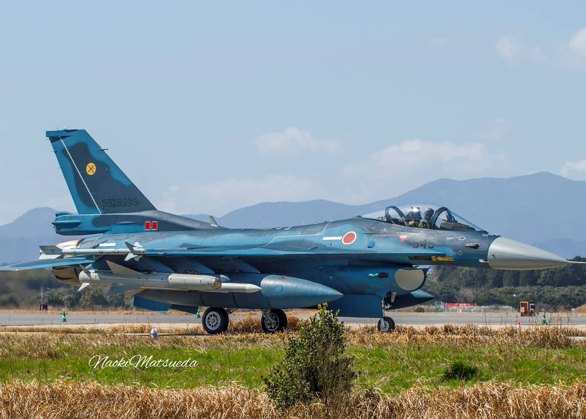 wolf138515's tweet photo. F-2かっこよすぎた件
#築城基地 #第6飛行隊 #戦術戦闘飛行隊 #空対艦 #フル装備 #F2 #viperzero #asm2 #aam3 #aam4 https://t.co/QfXqP4rd1m