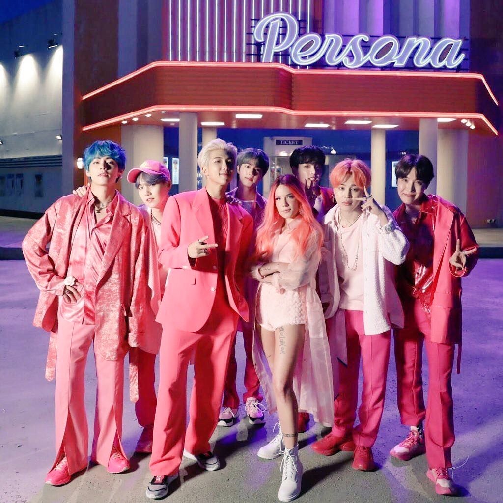 abi_vu's tweet photo. BTS=Love &amp; Art
♡♡
¡Kim Namjoon! ¡Kim Seokjin! ¡Min Yoongi! ¡Jung Hoseok! ¡Park Jimin! ¡Kim Taehyung! ¡Jeon Jungkook! ¡BTS!

#BoyWithLuv #BestMusicVideo #iHeartAwards https://t.co/scHPM2Qlhg