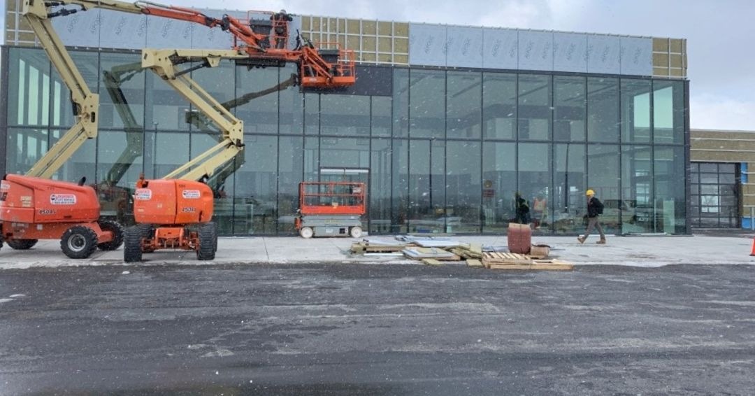 ArsenaultBros's tweet photo. Proud to be working with Bird Construction on bringing the new Nissan Dealership in Antigonish to completion. This modern piece of architecture will soon be filled with equally modern Nissan cars.
.
.
.
#arsenaultbrosconstruction #nissan #antigonish #birdconstruction https://t.co/87QTJjUEbK