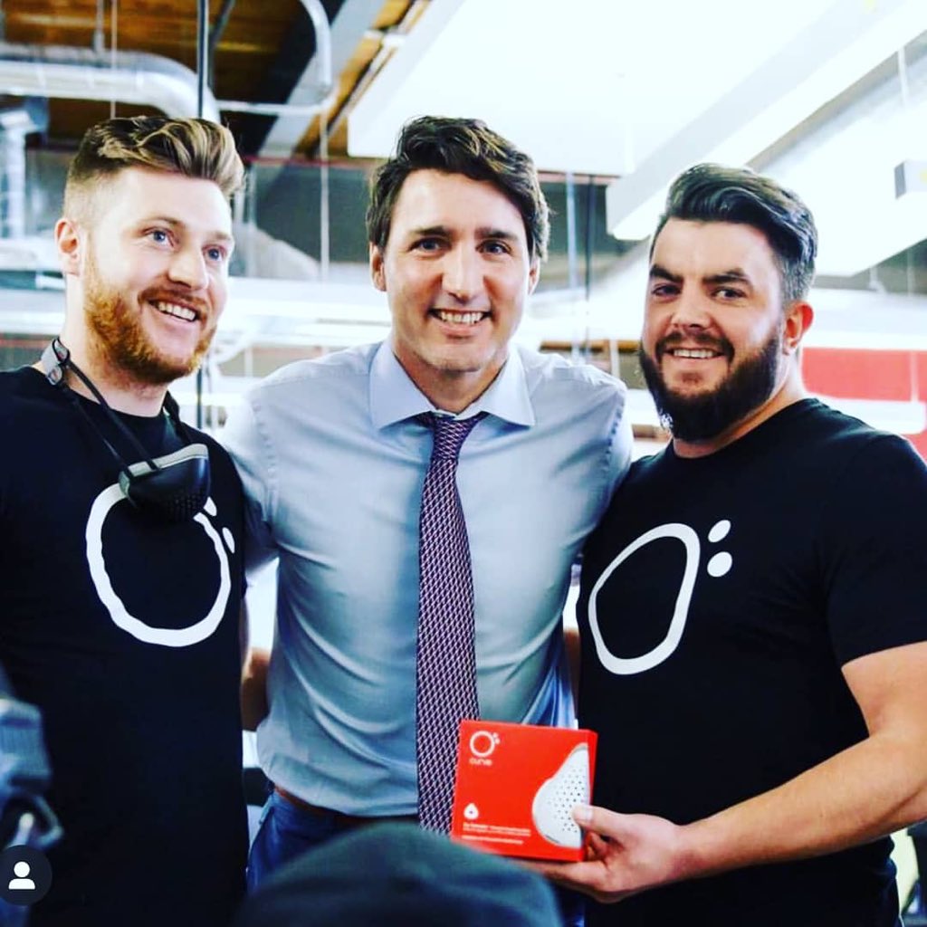 o2industries's tweet photo. @JustinTrudeau needs to come back to the #CreativeCapitalofCanada 🇨🇦We could help get more masks to people who need them most 😷💪
#communitech #O2Curve #O2Canada #cornoravirus #covid19Canada https://t.co/rzrE0VXIgn