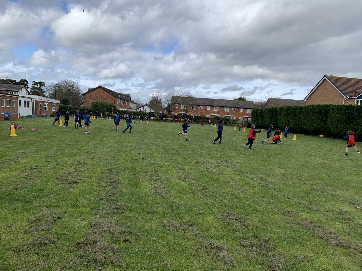 ShrubberySport's tweet photo. The field is finally dry and Y3-4 lunch time football club is back. We had 32 participants today. Congratulations to Zara, Katie, Muiz and Jacob for being selected as players of the match by our sports leaders Alfie and Khaii 👏 https://t.co/cEGc3tAKQO