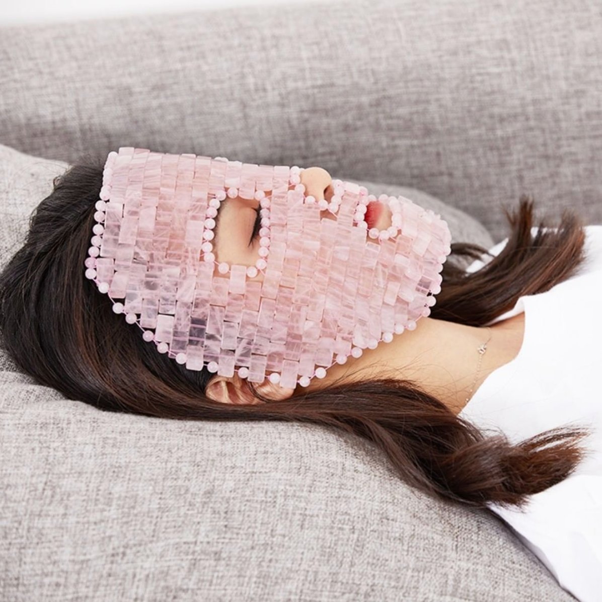 SpiritualNexus's tweet photo. Bring the ultimate luxurious spa experience into your own home!🧘🏻‍♀️💆🏻‍♀️⁠
⁣⁣
Available in Amethyst and Rose Quartz.

🛍https://t.co/xZOLhA6w3W⁣⠀⁠
🛍https://t.co/dkNtME02dy

#BeautyMask #Quartz #Crystals #HealingCrystals https://t.co/H9Ha4jCmz8