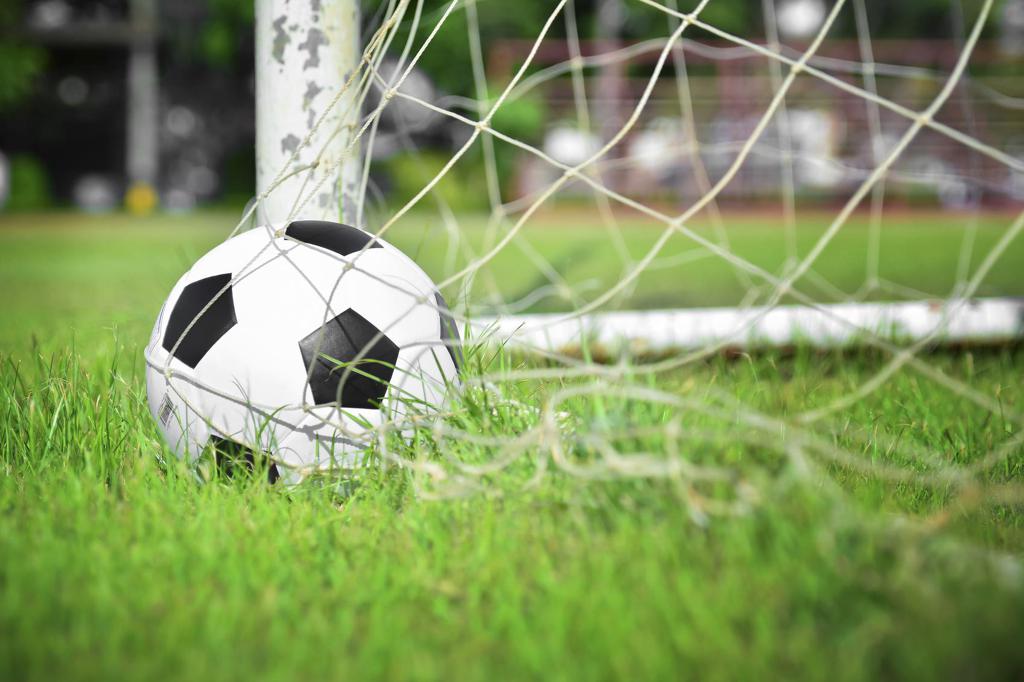 Prep roundup: Big wins in baseball, softball, soccer &amp; tennis. tinyurl.com/qrmtsm4 <a href="/decaturheritage/">Decatur Heritage</a> @WMHS__Baseball <a href="/Hatton_Softball/">Hatton Softball</a> <a href="/AHIGH_Softball/">Austin Softball</a> <a href="/HselleHighSball/">Hartselle High Softball</a> <a href="/soccerDHSwomen/">DHS Women's Soccer</a> <a href="/PricevilleS/">Priceville Lady Bulldogs soccer</a> <a href="/WestMorganHS/">West Morgan High School</a>