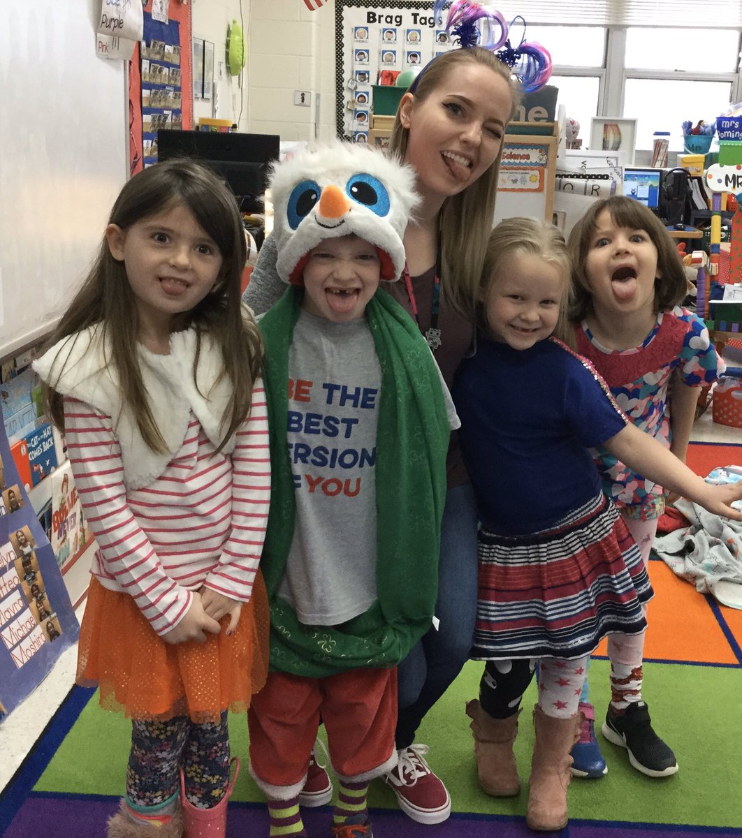 ashland_tablet's tweet photo. Today Kindergarten is celebrating Wacky Wednesday! #ashlandsoar https://t.co/03jGBZtAbL