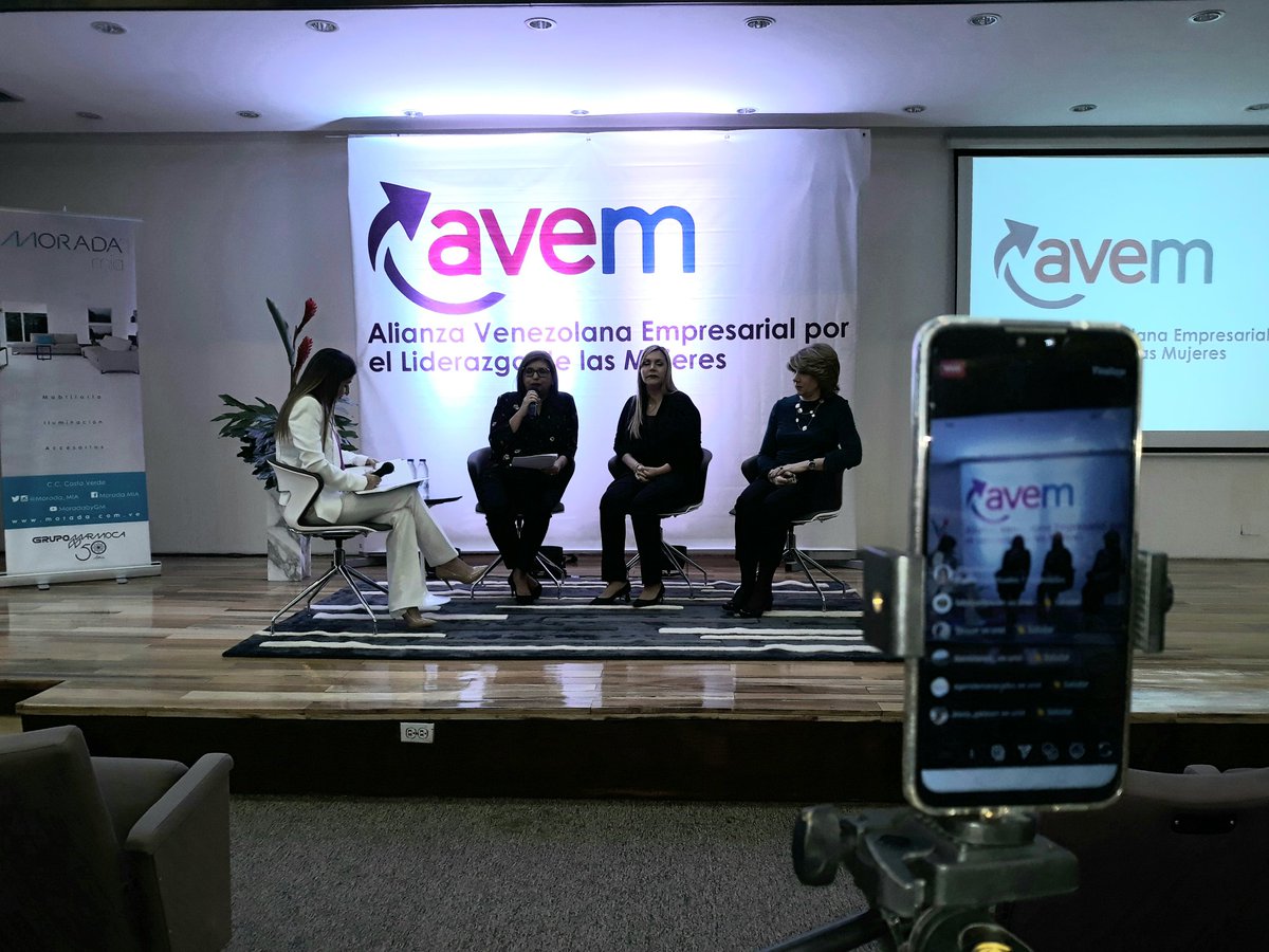 camaramaracaibo's tweet photo. #Panel1 #FOROAVEM2020 Buenas Prácticas Empresariales por la Igualdad de Género @avemujeres https://t.co/JpArlfvstv