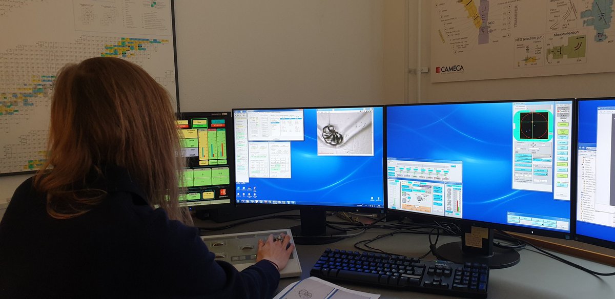 HelenaFilipsson's tweet image. Using exciting machines! At Swedish Natural History museum using their SIMS to analyse forams from St Barbara basin. #forams  #gettingdata @LundGeology