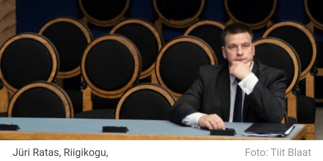 MikaelMeema's tweet photo. kui sa oled ainus, kes itaalias klassiekskursioonil ei käinud ja pead nüüd üksinda tunnis tiksuma https://t.co/92xarY9CI4