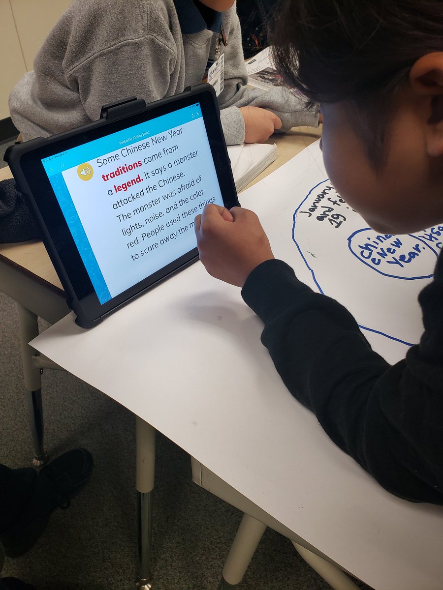 EldaCamacho8's tweet photo. Students actively engaged while they research about national celebrations while doing their posters in social studies. #teamwork #CollinsTweets @ExplorersCol https://t.co/qX635pnB9T