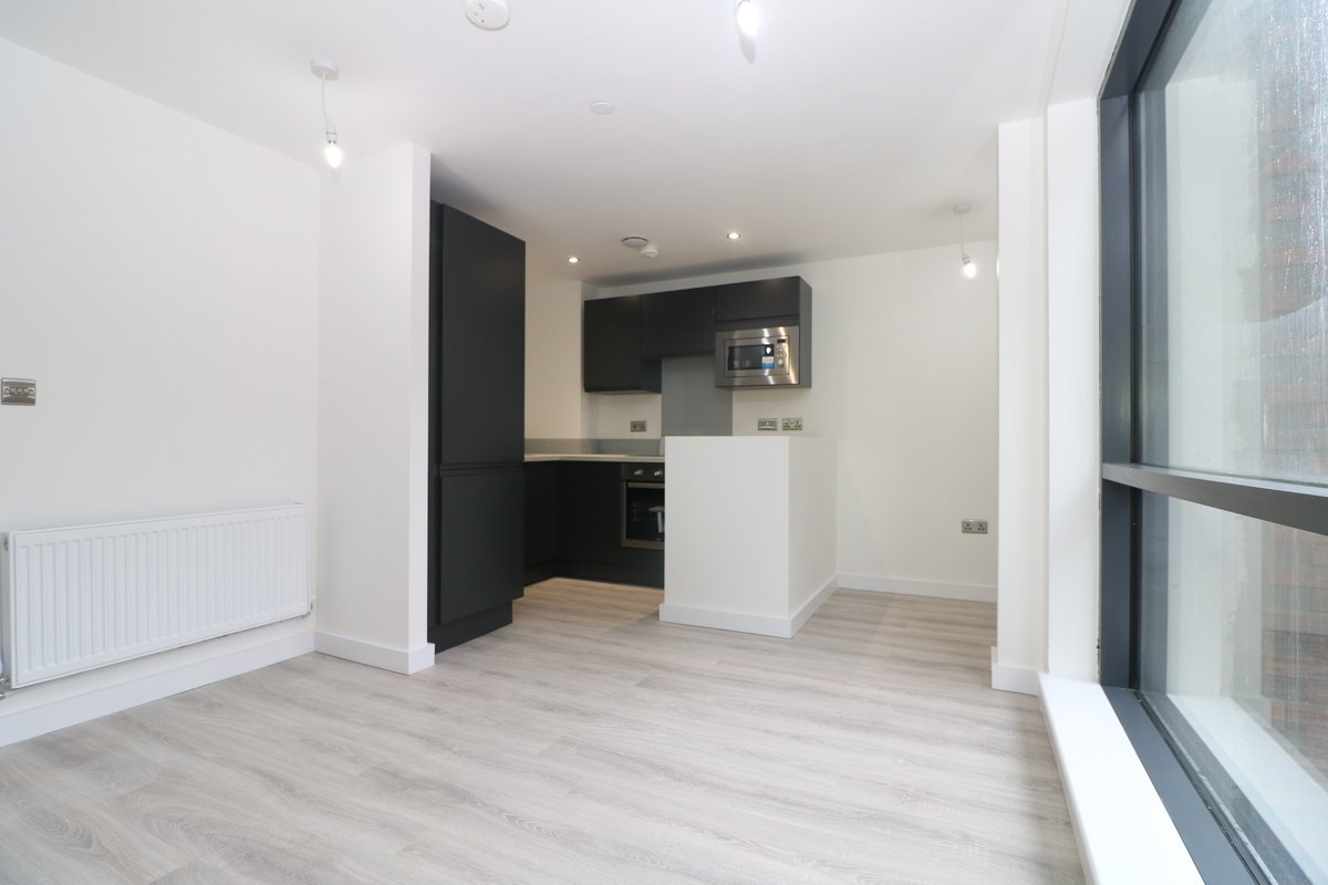 ViewBaltic's tweet photo. Baltic view is 90% SOLD OUT! The final apartments are now available with Help to Buy meaning you can purchase your dream apartment with just a 5% deposit!! For more information please email city@marshall-property.co.uk or call 0151 242 0870 https://t.co/KHiAAHQ7lZ