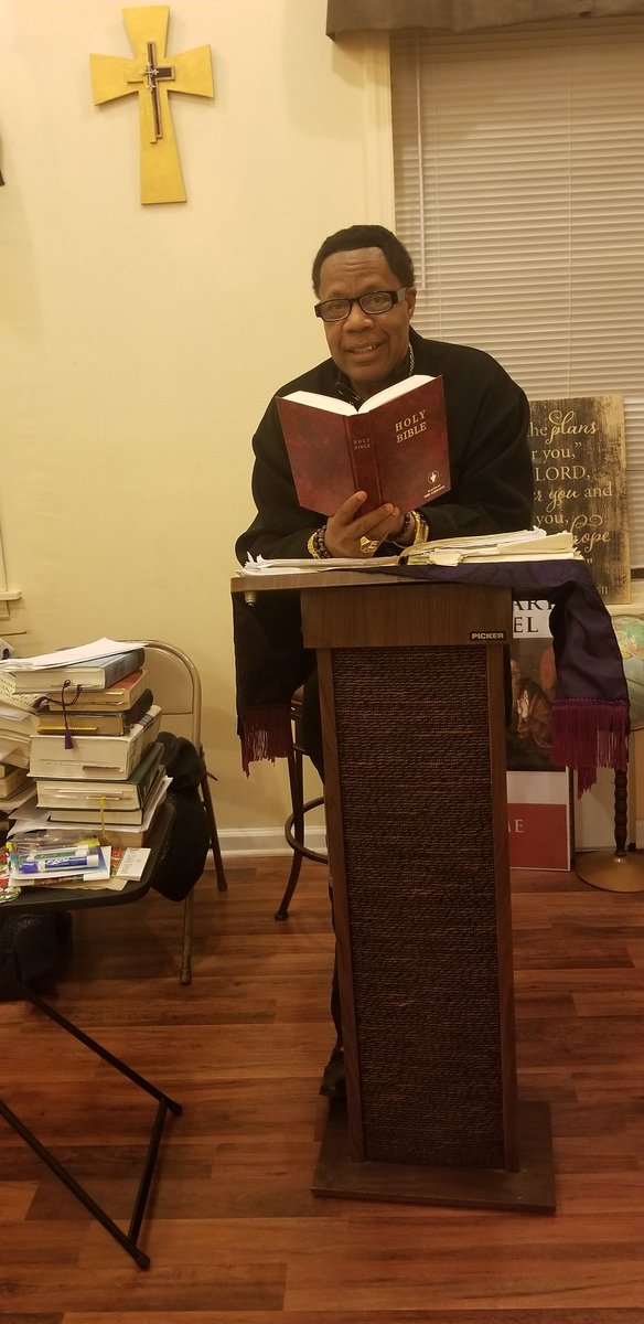 GRevmgbrown4's tweet photo. The #CountdownTime for #GreaterNewHope's "WONDERFUL WISDOM WEDNESDAY" #MiddayBibleStudyHour on today continues! 12:00 noonπππππππππππ https://t.co/DZgh7N4PPd