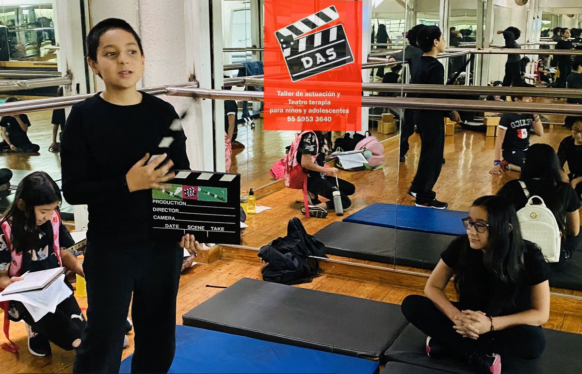 dramartestudio's tweet photo. TALLER DE TEATRO &amp; TERAPITEATRO
PARA NIÑOS Y NIÑAS .
reflexionando, imaginando, creando, construyendo, sintiendo, aprendiendo. 
DAS NIÑ@S inteligentes, DAS NIÑ@S felices. 
En #dramartestudio ven y #hasundramaportodo
Informes 55-5953-3640 https://t.co/vnu4LVoAuO