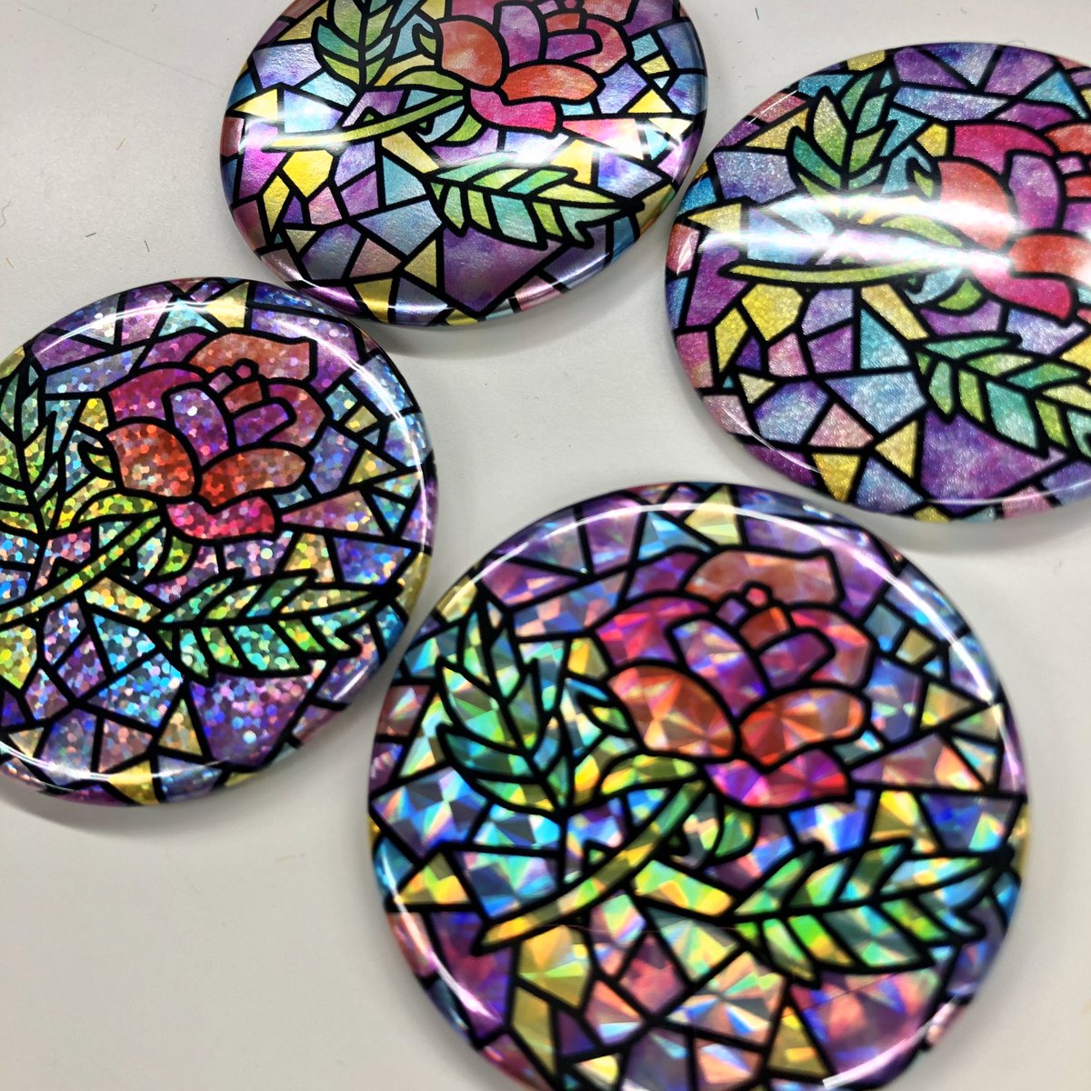 ステンドグラス風缶バッジ ステンドグラス風キラキラ缶バッジ 凪 誠士郎 – FAN+Life