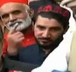 MustafaPashtun's tweet photo. میں بتا سکتا ھو کہ اس ادارے کا نام فوج ھے💪💪💪
#ManzoorStyle
#LongLivePTM https://t.co/KQ5Dik1Lbo
