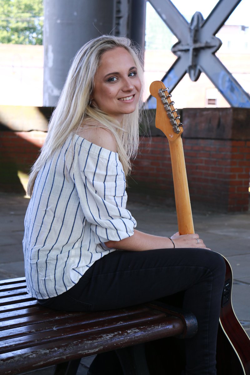 Also on our music stage line-up: indie/rock band @25thHrOfficial + brilliant singer/songwriter Mary Shanker <a href="/mazza97x/">Mary Shanker</a> 🎶👏 👏