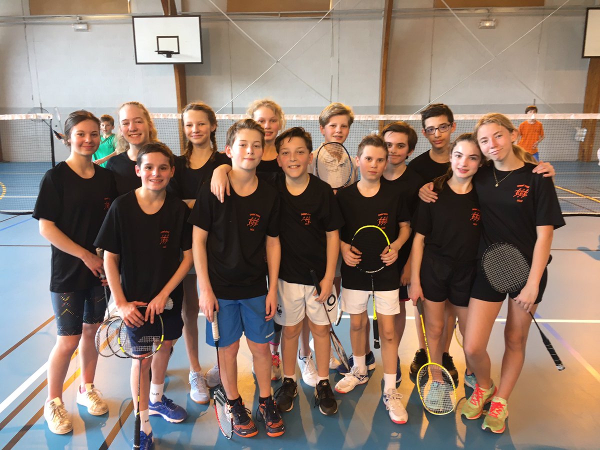 ASSaintPaul's tweet photo. Les benjamin(e)s en force au tournoi départemental ! #asbadminton https://t.co/gt7v4fEp01