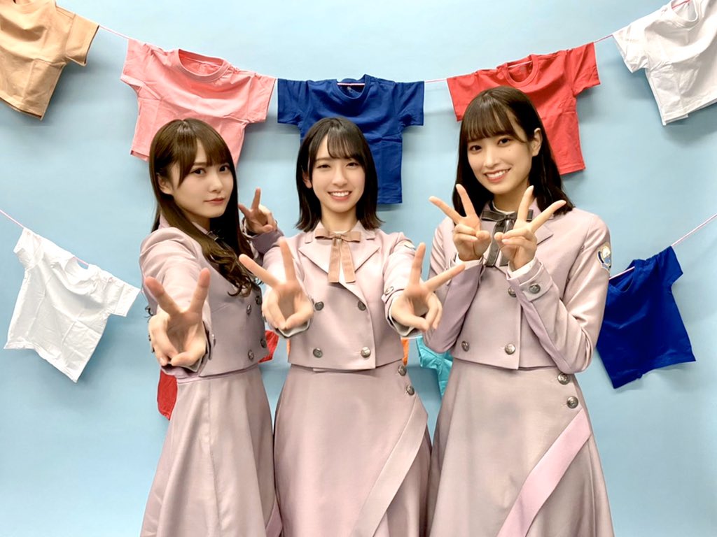 hinatazaka46's tweet photo. 本日3月11日(水)発売の「TV LIFE」7号に加藤史帆、佐々木久美、金村美玖の撮り下ろし写真とインタビューが掲載されています📺

ぜひチェックしてみてください👗👕👚

#日向坂46
#加藤史帆
#佐々木久美
#金村美玖
https://t.co/FnbFXA53Rg https://t.co/jGOgPmHQBE