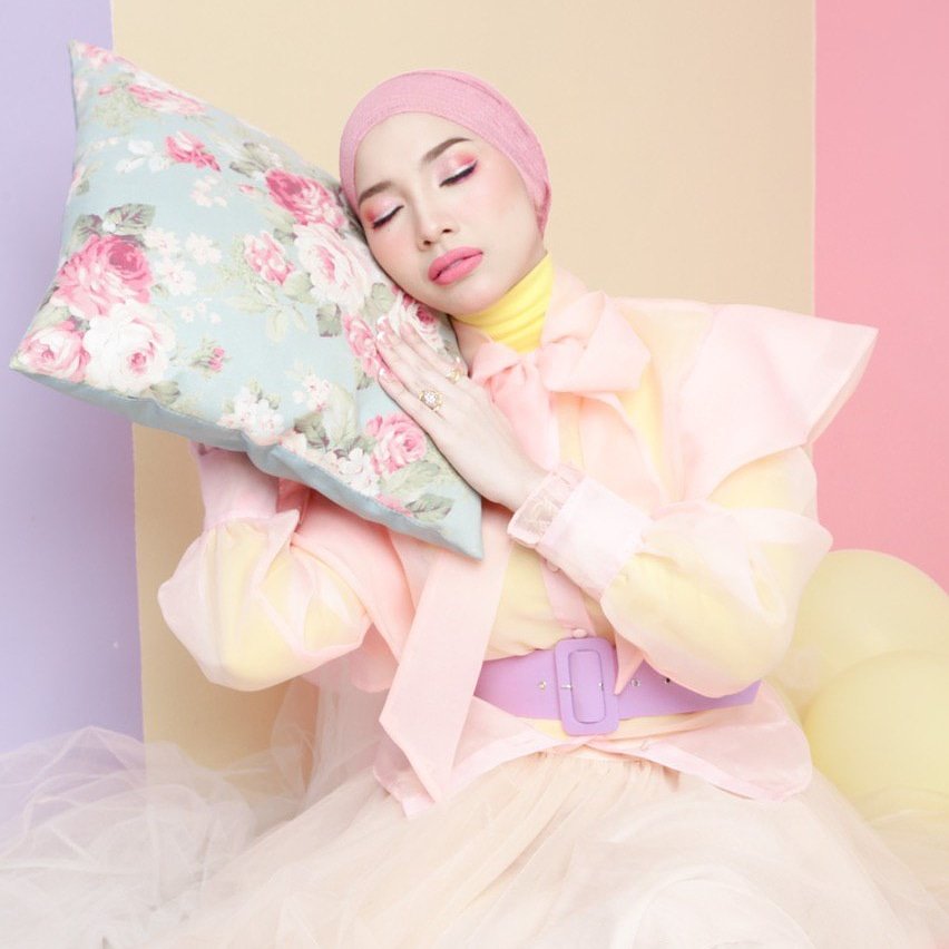 nrlhmimr's tweet photo. Izinkan sis beradu dulu ye 😴💤   .

Sis akan bangun bila new #DemicaIceCream dah launching, sebab tak sanggup nak reply whatsapp cust yang tasabar nak grab dan tak sanggup nak fikir stok cukup ke tak 😭  .

Korang ni tasabar nak grab dah tahu ke apa yang terbaru dikeluarkan tu? https://t.co/a4Ninb3yNy