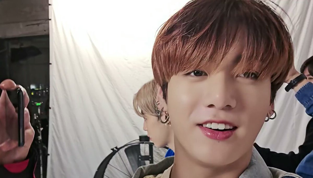 btspiics1's tweet photo. ❛ BTS x Samsung Photo scen ❥ ❜ https://t.co/47iBn2BHNk