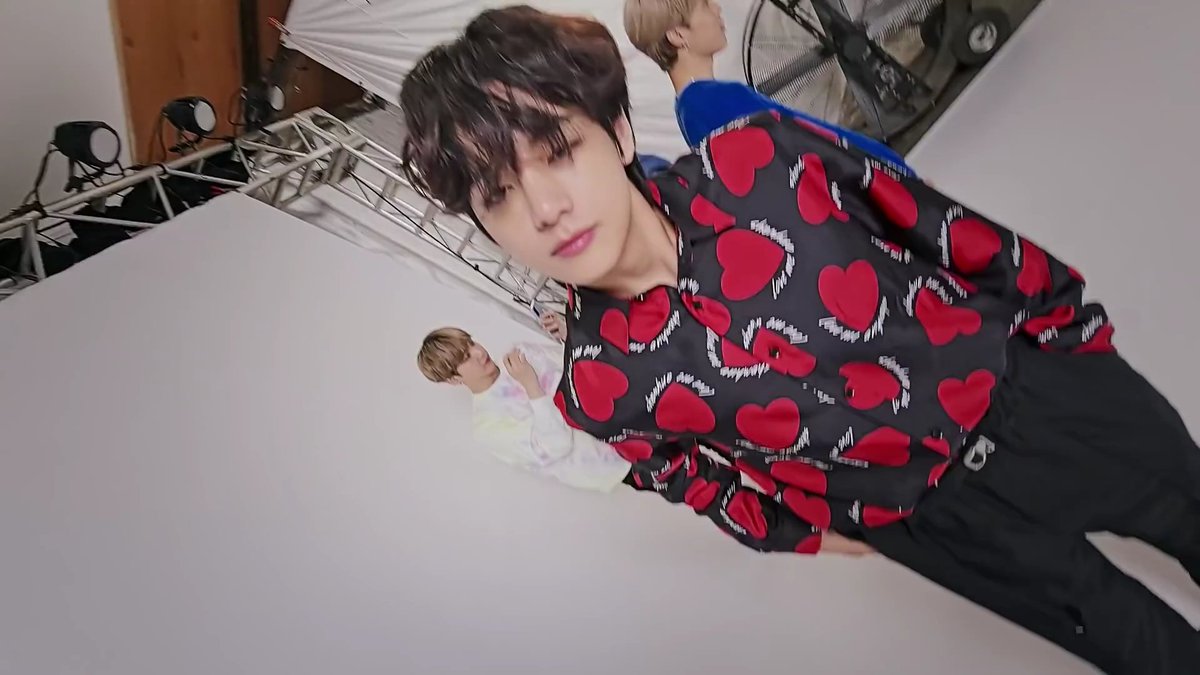 btspiics1's tweet photo. https://t.co/QGbs0Jlq8a