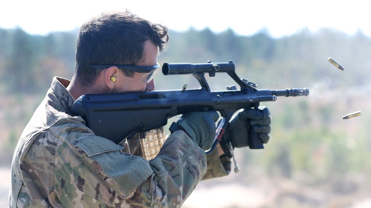 CPEGround_SS's tweet image. How's your Foreign Weapons Training?                                              Can you name this rifle?
#WeaponsWednesday #ForeignWeapons #MilitaryTraining