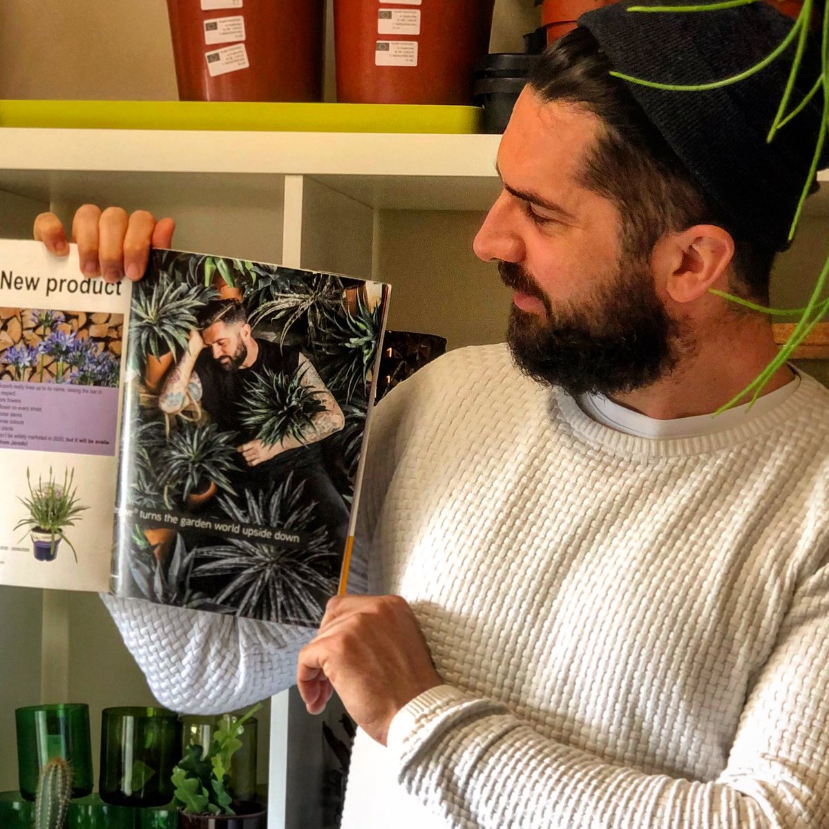 mr_plantgeek's tweet photo. Spotted myself in a magazine today ~ it’s the flyer from @JavadoUK advertising Mangave🌟 https://t.co/XtsvOPsXX9