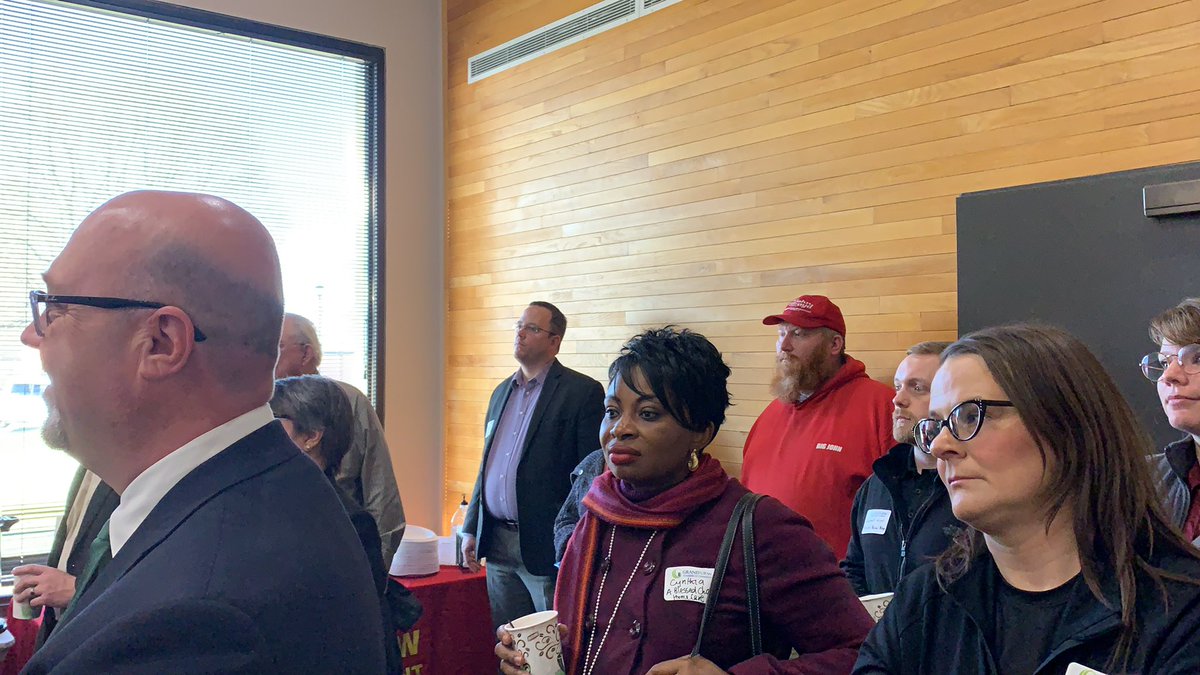 CityofGrandview's tweet photo. Great morning hosting @gmochamber members for #morningconnections. https://t.co/qGnpR0ra3g