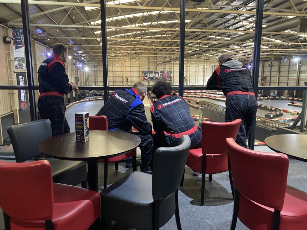 VeteransGarage's tweet image. 🏎 | Teamsport Go-Karting with veterans from the Manchester &amp;amp; Liverpool area today with @Missionmotorspt 

A great event and hugely competitive 👀 #TeamVG game 6th 😂

#WorkingTogether #ProvidingOpportunity #MendingMinds #VeteransGarage #MissionMotorsport