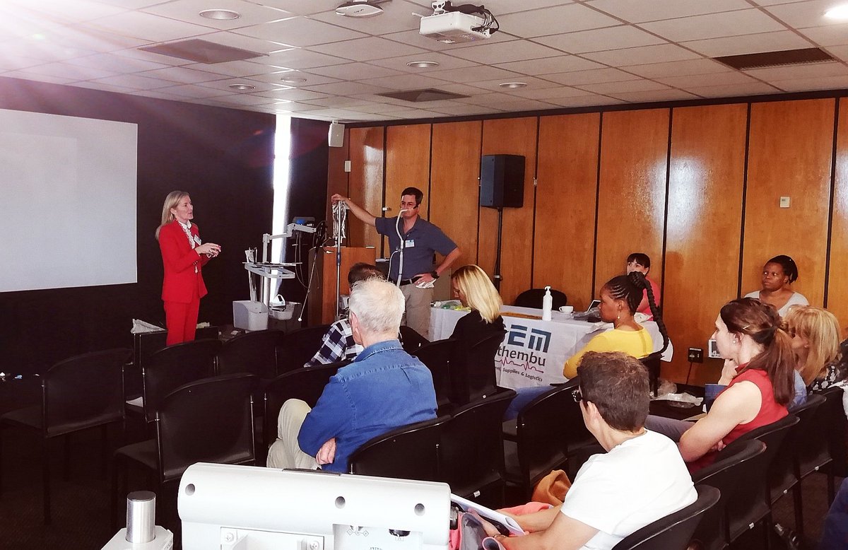 docanaesthetic's tweet image. #SASA20 Airway Management workshop currently underway 👩🏾‍⚕️👨🏼‍⚕️ - Be flexible, be inspired @rosshofmeyr @ProfEllenO #2020perspectivesinanaesthesia