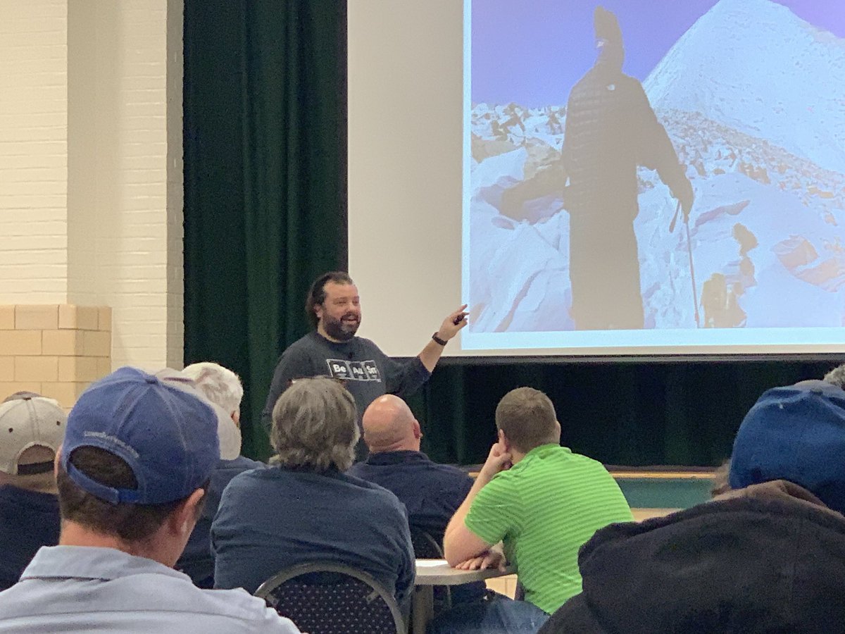PYounkinsFCPS's tweet photo. Joshua Peach, Dude Solutions, inspires FCPS Maintenance and Operations folks to be leaders. “Leadership is not a title, it’s your actions.” @mkeeginFCPSPL #fcpspl https://t.co/wPYqOUm3lG