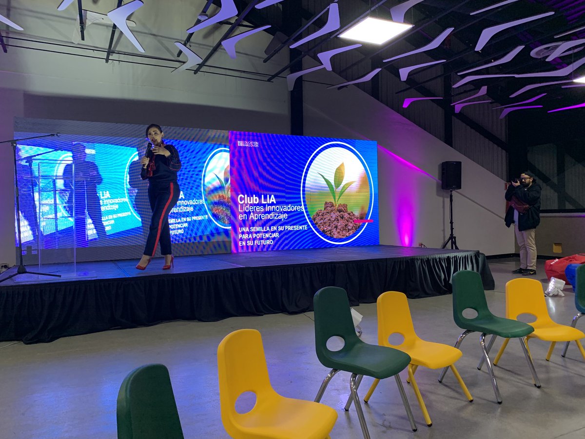 julioavilesr's tweet photo. #EducationMakeOver #Tijuana impulsando la creatividad y emprendimiento. #ClubLIA #ABTE #GoogleMexico #ODSchangetheworld Apoyamos e impulsamos la innovación educativa ⁦⁦⁦@BC_SEducacion⁩ https://t.co/PncXnKHM5G