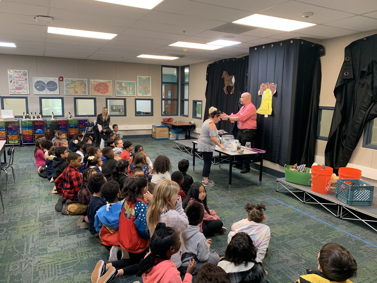 HahPrincipal's tweet photo. 1st grade science presentation @HAHElementary Thank you Jason &amp; Erica Zanghi! https://t.co/XTzelhmko2